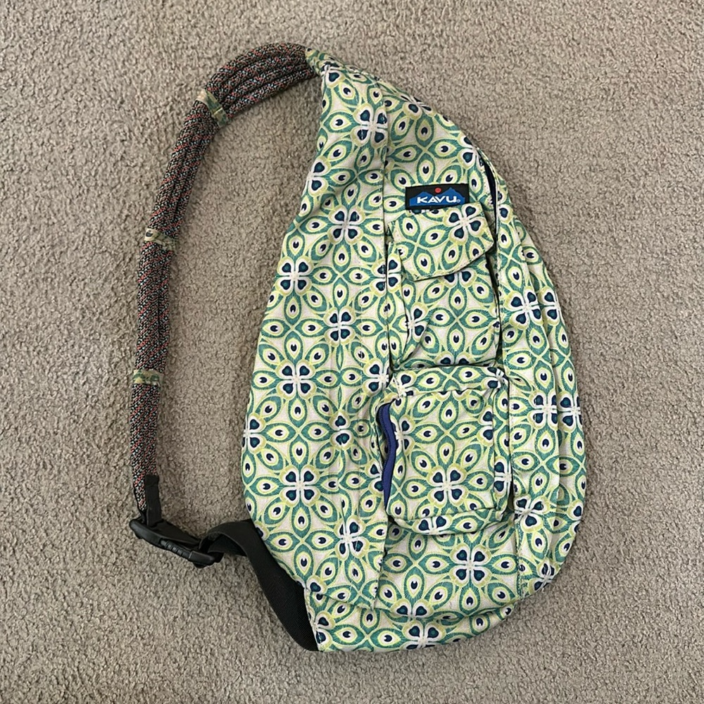 Classic Kavu crossbody bag